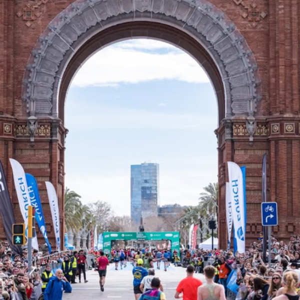 Arc de Triomf, Barcelona — part of the marathon route / city landmark